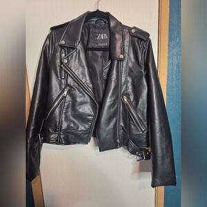 711🦃🎄 Zara Black Jacket for Women